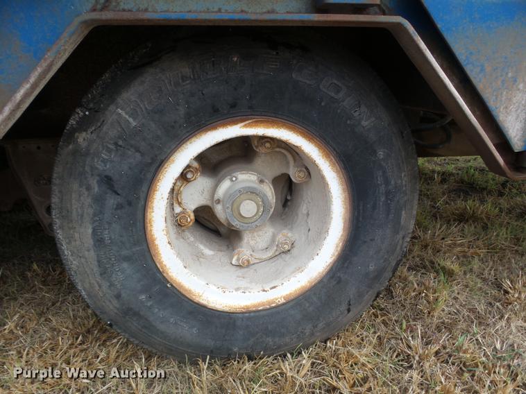 image for item DA4711 1978 Muvall 4451T equipment trailer