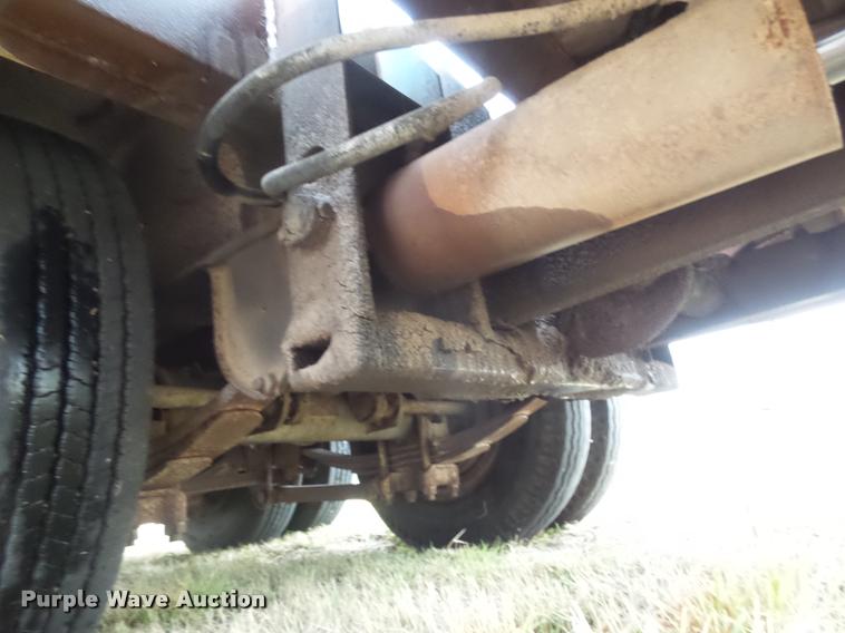 image for item DA4711 1978 Muvall 4451T equipment trailer