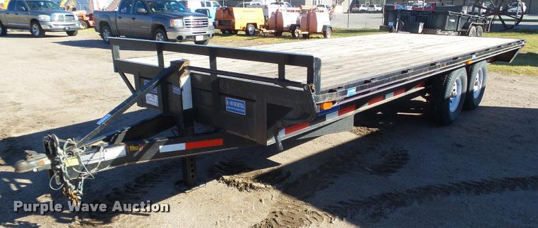 image for item DA4714 2012 Neal utility trailer