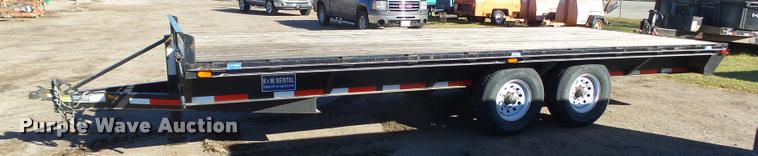 image for item DA4714 2012 Neal utility trailer