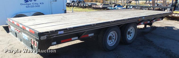 image for item DA4714 2012 Neal utility trailer