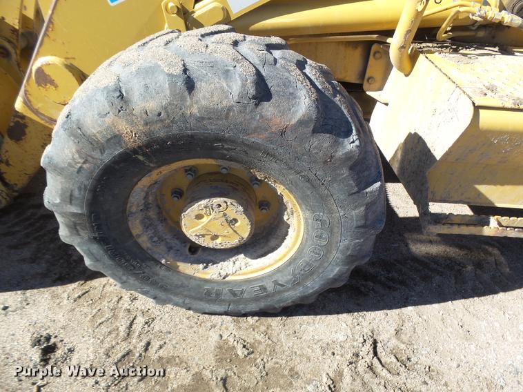 image for item DA4715 2002 Caterpillar 416D backhoe