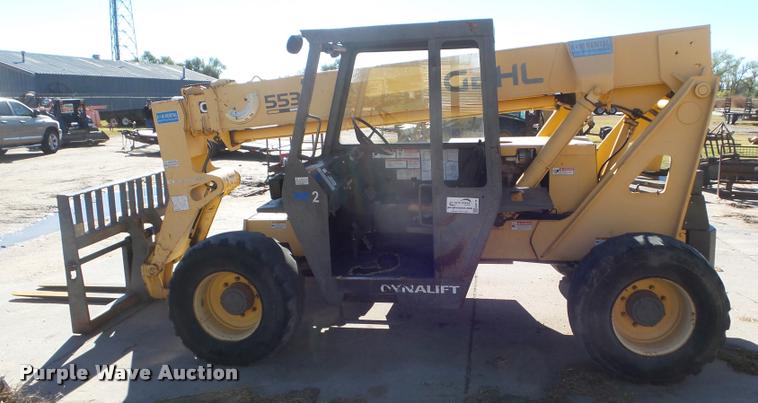 image for item DA4716 2001 Gehl 553 telehandler