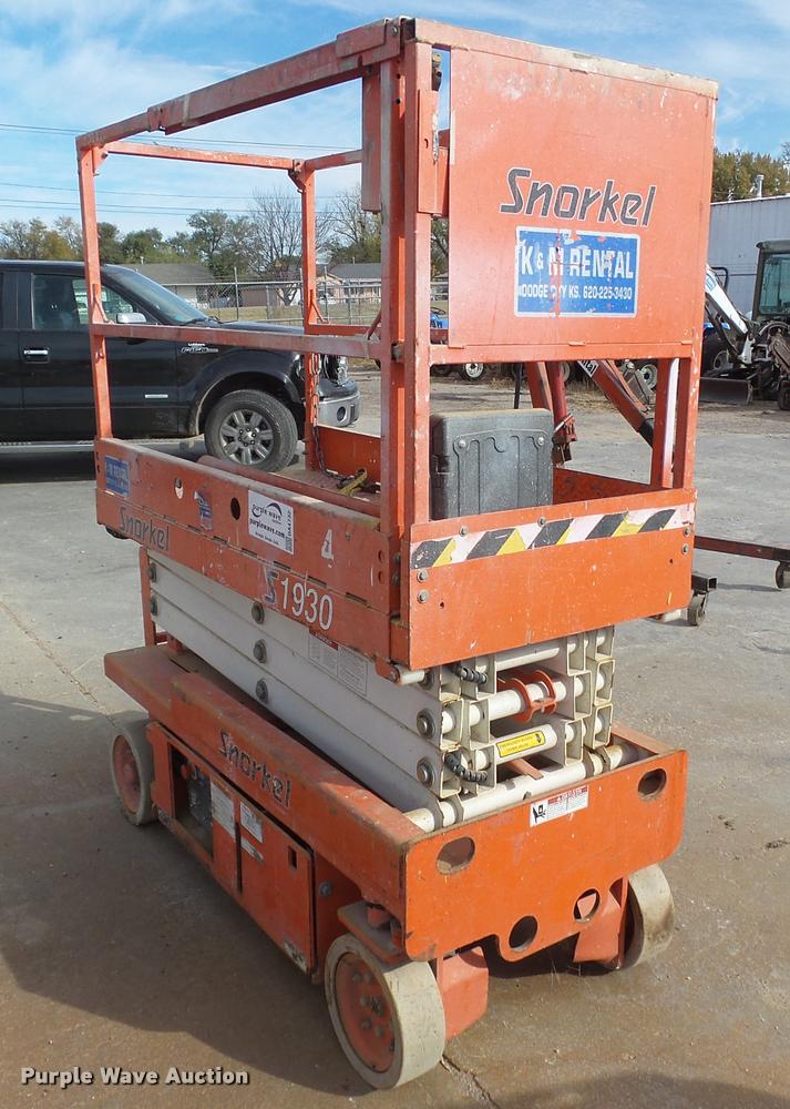 image for item DA4732 Snorkel S1930 scissor lift