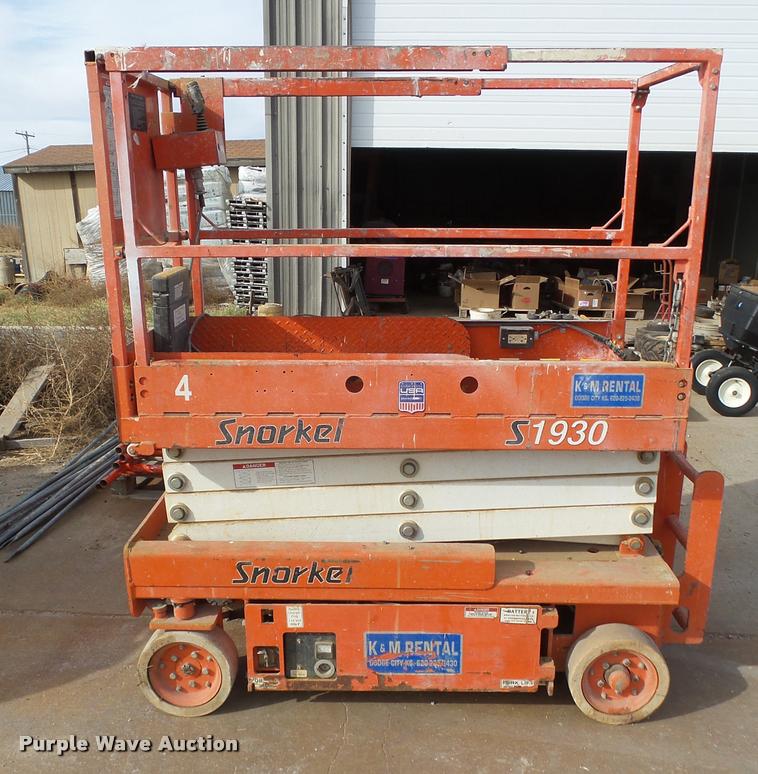 image for item DA4732 Snorkel S1930 scissor lift