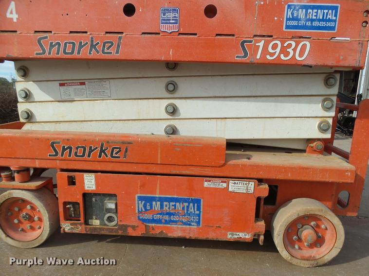 image for item DA4732 Snorkel S1930 scissor lift