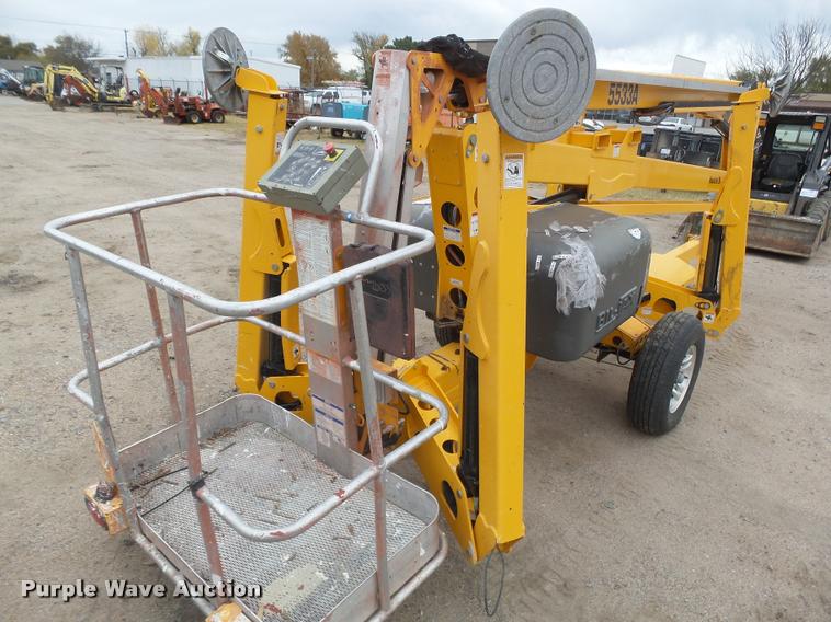 image for item DB1753 2013 Haulotte 5533A boom lift