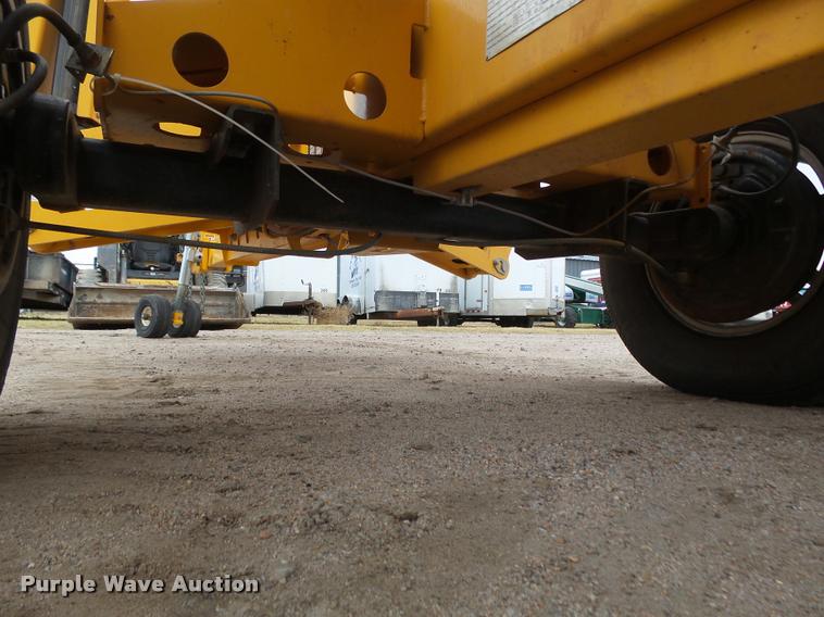 image for item DB1753 2013 Haulotte 5533A boom lift