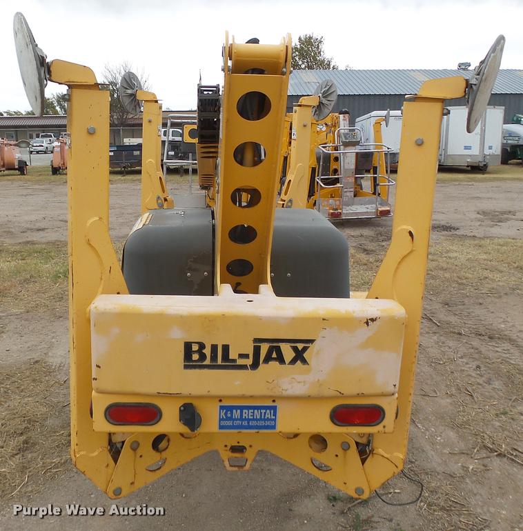image for item DB1754 2003 Biljax 3632T boom lift
