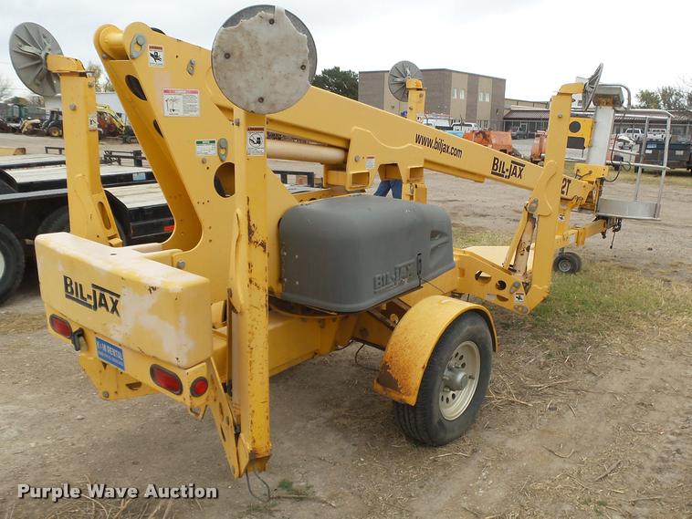 image for item DB1754 2003 Biljax 3632T boom lift