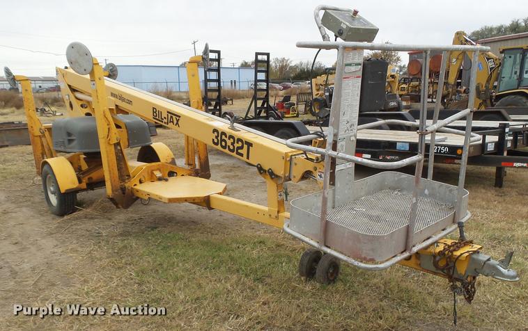 image for item DB1754 2003 Biljax 3632T boom lift