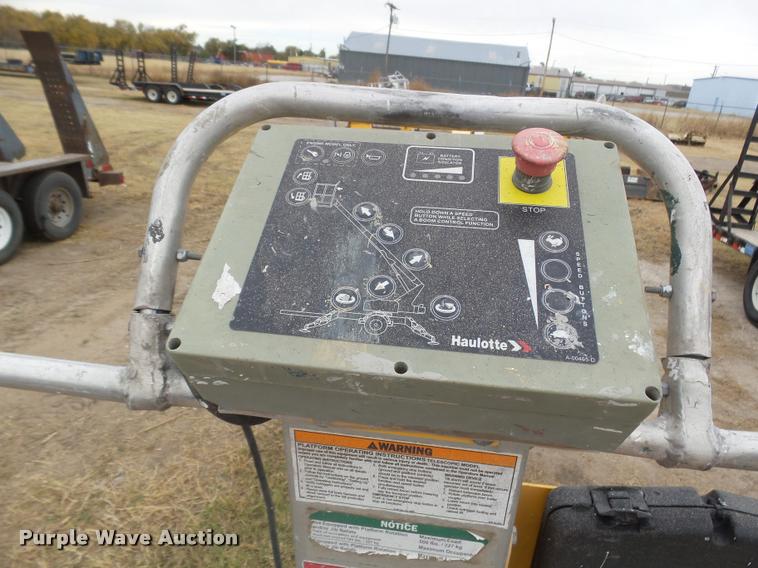 image for item DB1754 2003 Biljax 3632T boom lift