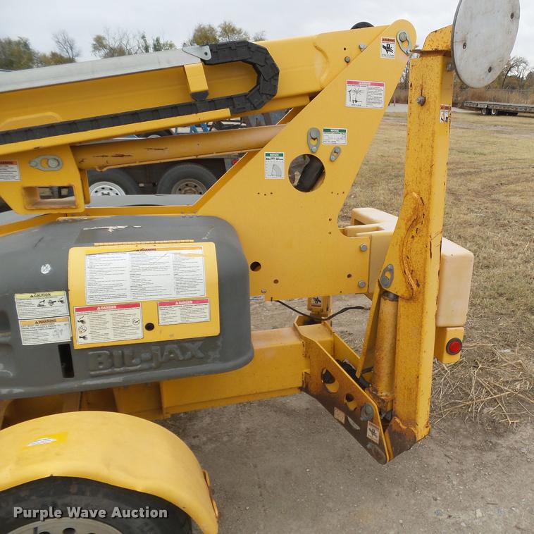 image for item DB1754 2003 Biljax 3632T boom lift