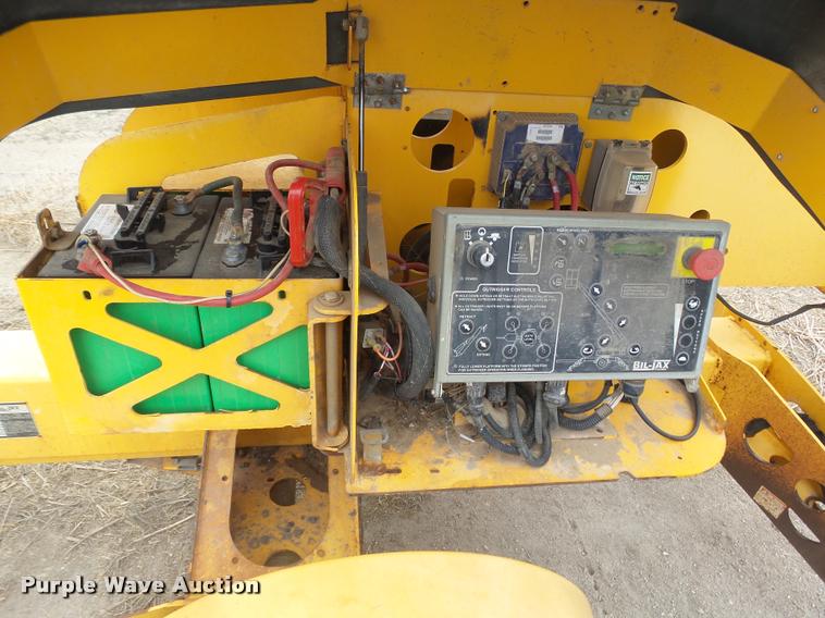 image for item DB1754 2003 Biljax 3632T boom lift