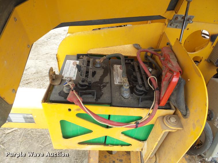 image for item DB1754 2003 Biljax 3632T boom lift