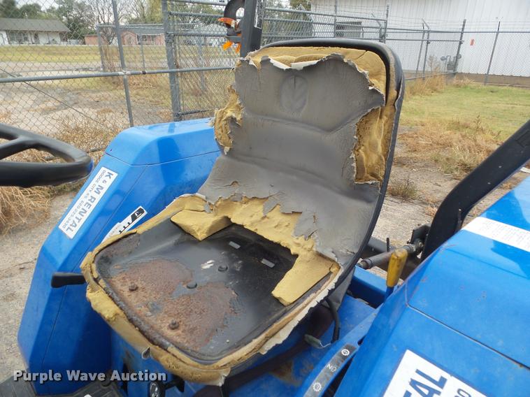 image for item DB3597 New Holland TC30 tractor