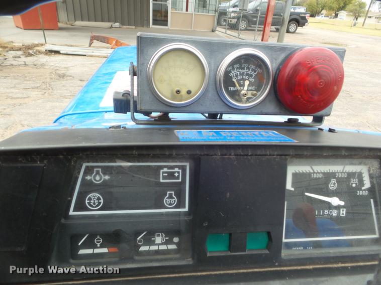 image for item DB3597 New Holland TC30 tractor