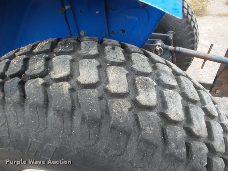 image for item DB3597 New Holland TC30 tractor