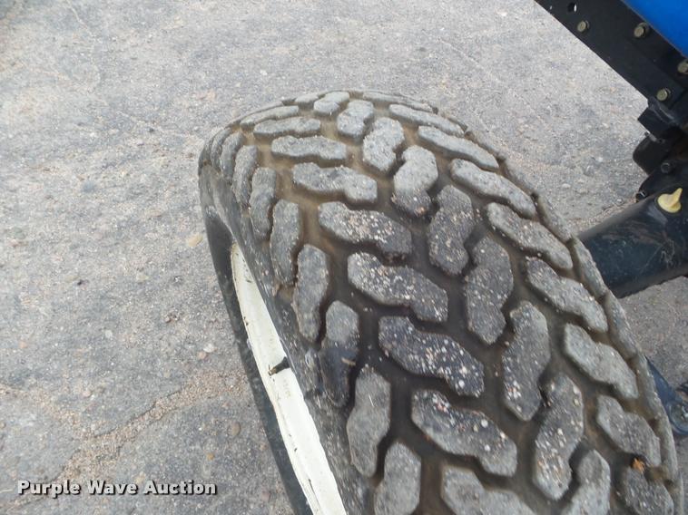 image for item DB3597 New Holland TC30 tractor