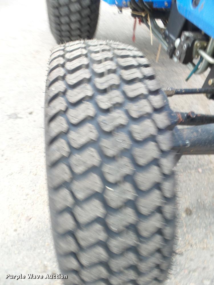 image for item DB3597 New Holland TC30 tractor