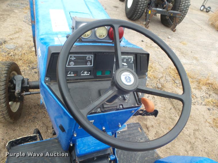 image for item DB3598 New Holland TC30 tractor