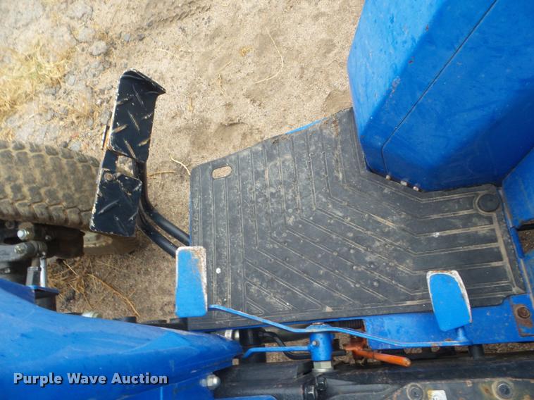 image for item DB3598 New Holland TC30 tractor