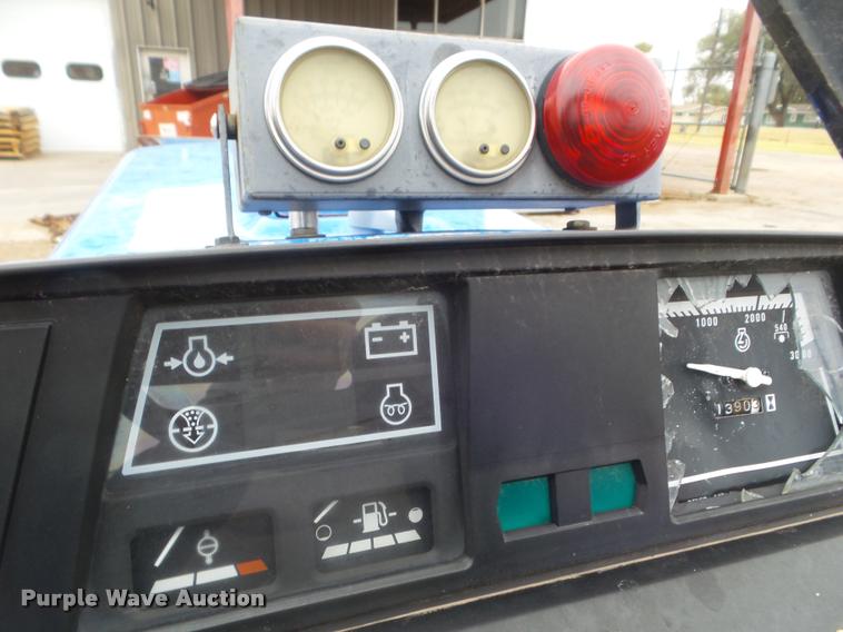 image for item DB3599 New Holland TC30 tractor