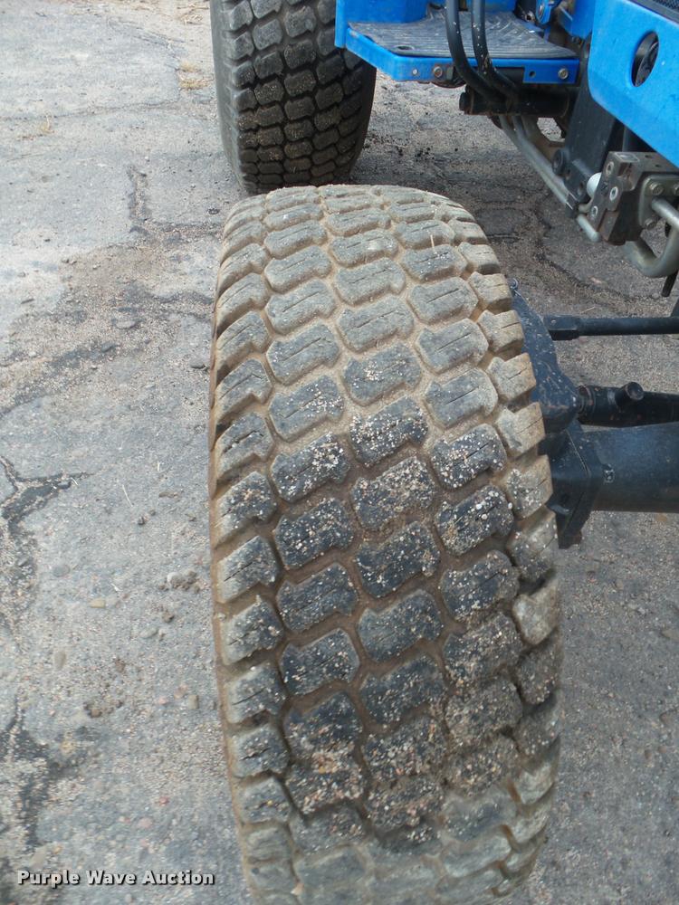 image for item DB3599 New Holland TC30 tractor