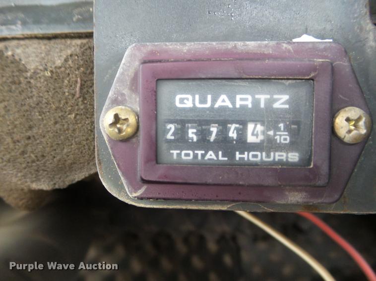 image for item DB3601 2000 Bobcat 331 compact excavator