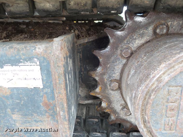 image for item DB3601 2000 Bobcat 331 compact excavator