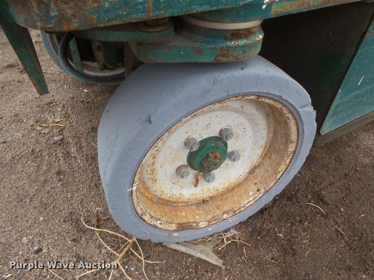 image for item DB3602 Condor V2033 scissor lift