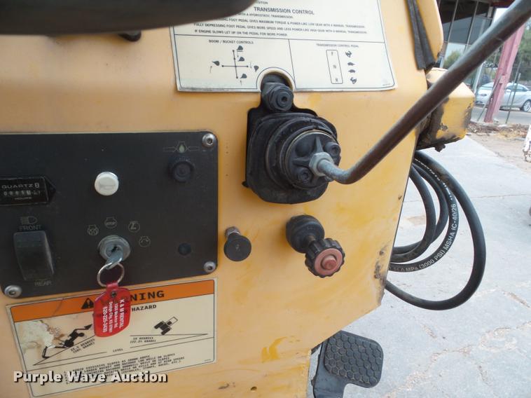 image for item DB3603 2005 Lay-mor LB30 backhoe