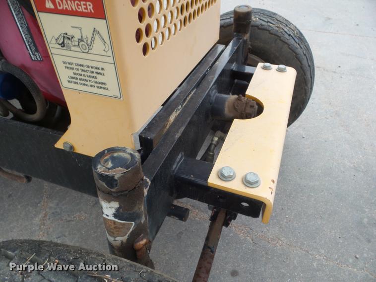 image for item DB3603 2005 Lay-mor LB30 backhoe