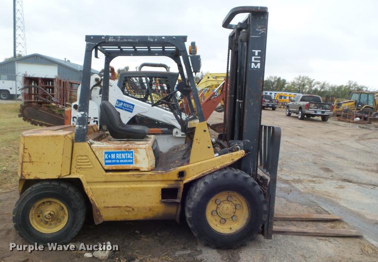 image for item DB3607 TCM FHG30N8 forklift