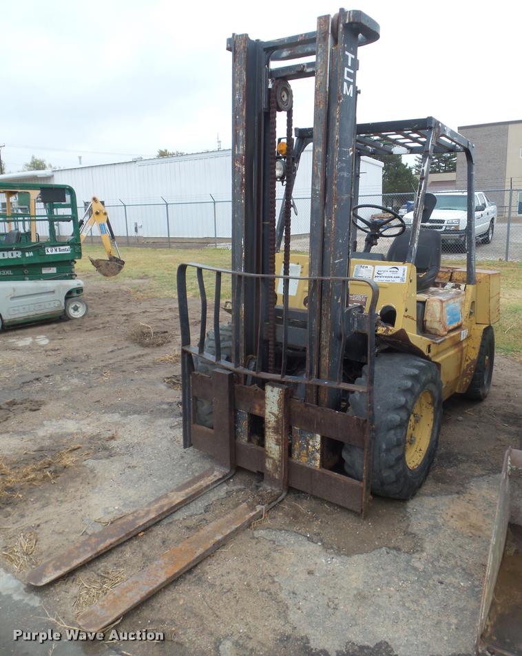 image for item DB3607 TCM FHG30N8 forklift