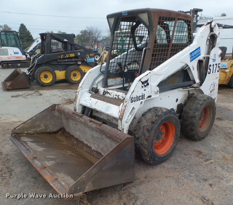 image for item DB3608 2002 Bobcat S175 skid steer