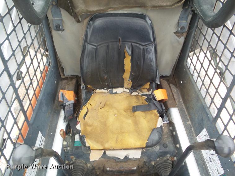 image for item DB3608 2002 Bobcat S175 skid steer