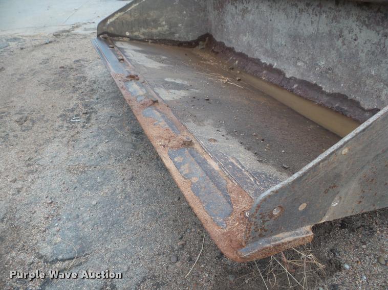 image for item DB3608 2002 Bobcat S175 skid steer