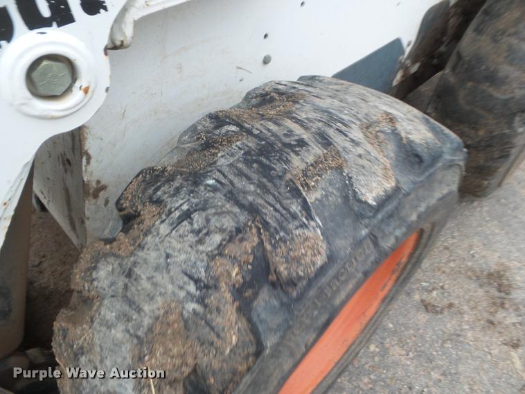 image for item DB3608 2002 Bobcat S175 skid steer