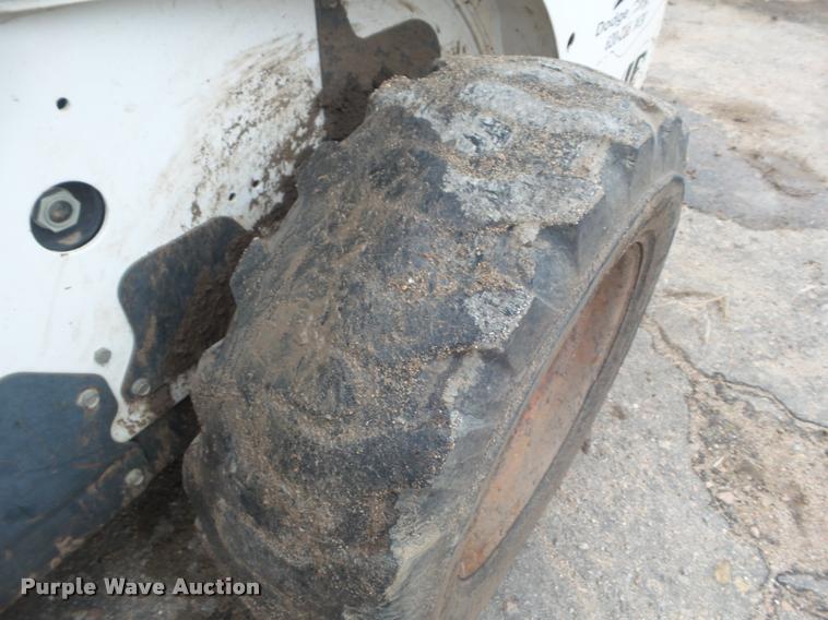 image for item DB3608 2002 Bobcat S175 skid steer