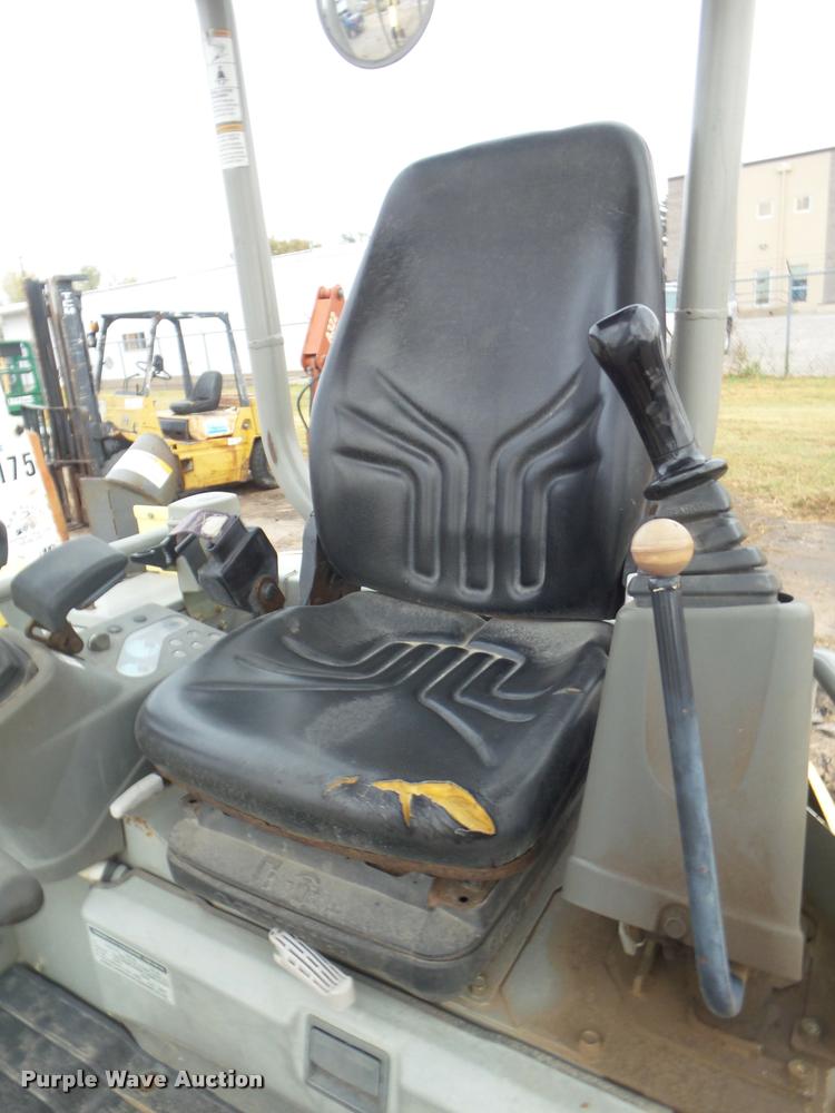 image for item DB3610 2007 Yanmar VI035 mini excavator