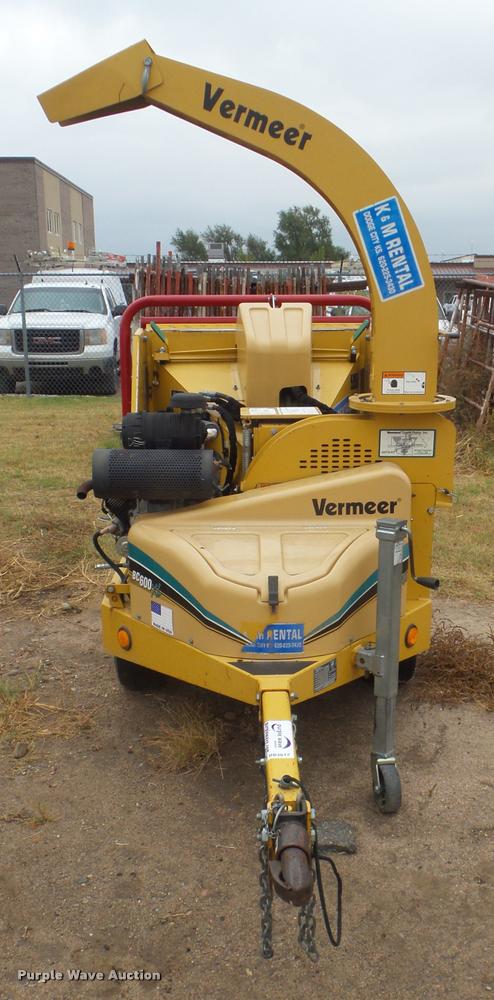 image for item DB3612 2006 Vermeer BC600XL wood chipper