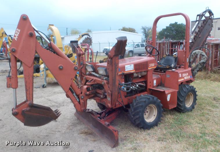image for item DB3613 Ditch Witch 3700 trencher