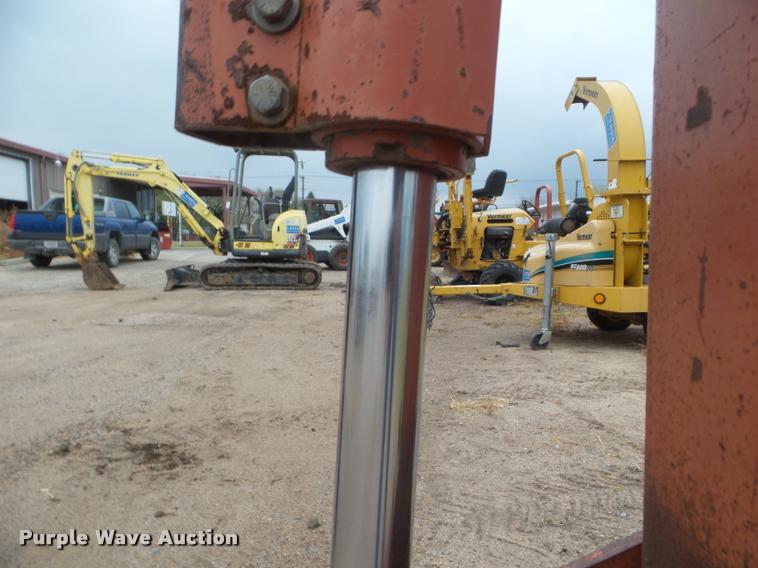 image for item DB3613 Ditch Witch 3700 trencher