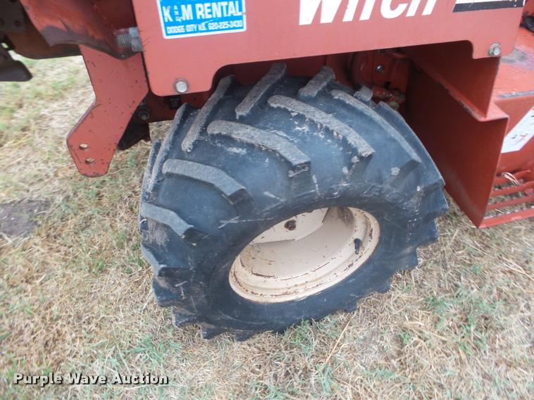 image for item DB3613 Ditch Witch 3700 trencher