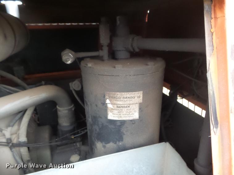 image for item DB3617 2002 Sullivan Palatek D210Q air compressor