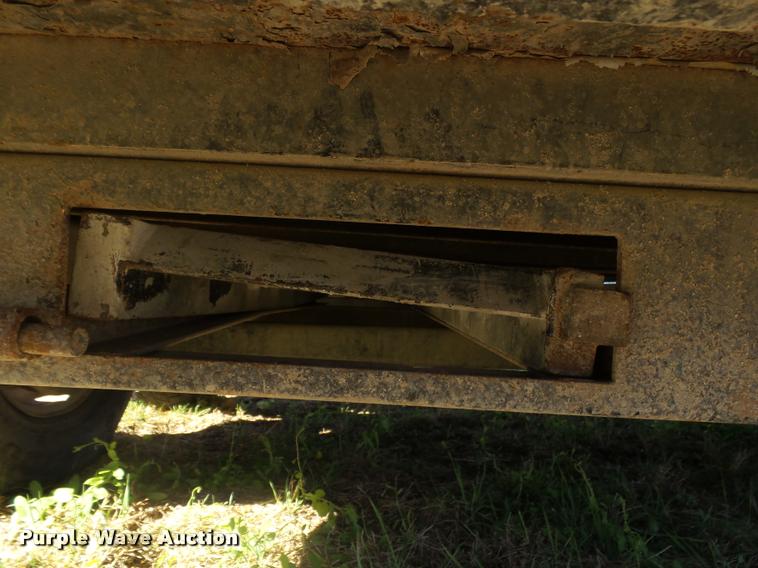 image for item DB3622 2004 Titan 14 dump trailer