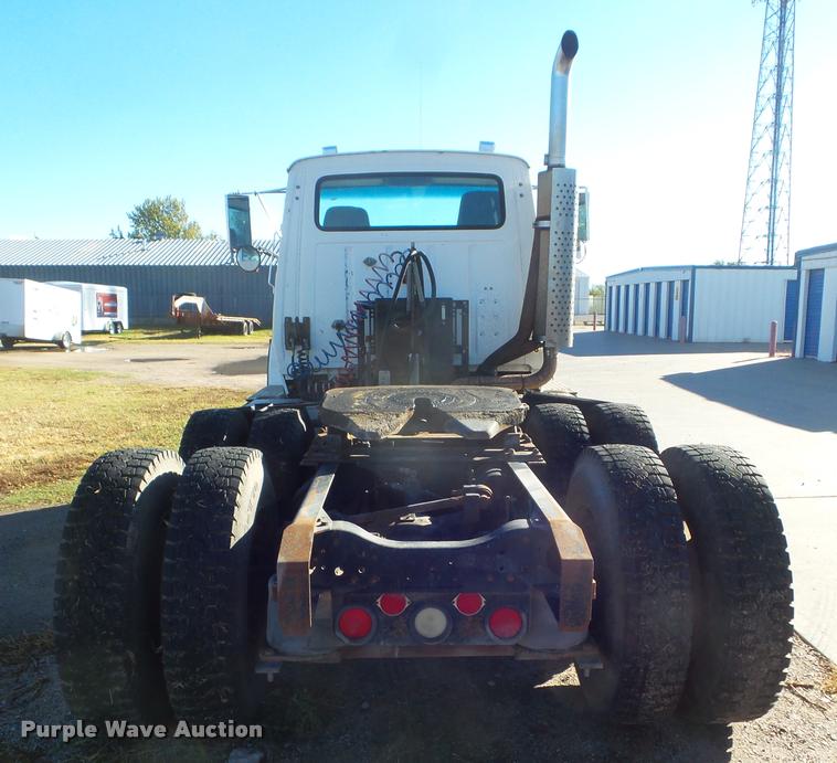 image for item DB3624 1994 Ford LTA9000 Aero Max 106 semi truck