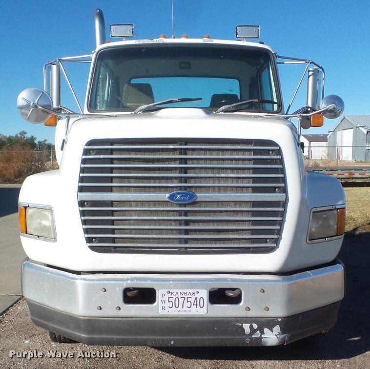 image for item DB3624 1994 Ford LTA9000 Aero Max 106 semi truck