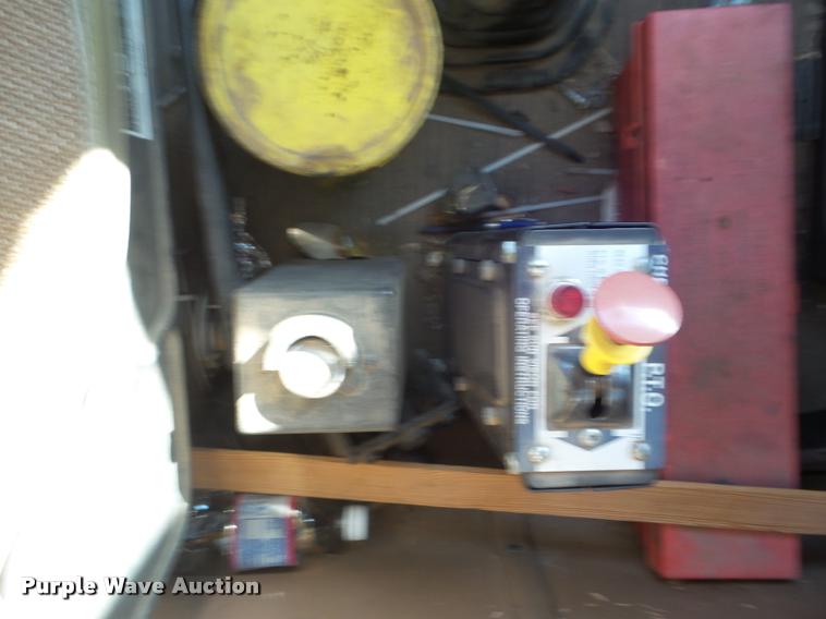 image for item DB3624 1994 Ford LTA9000 Aero Max 106 semi truck